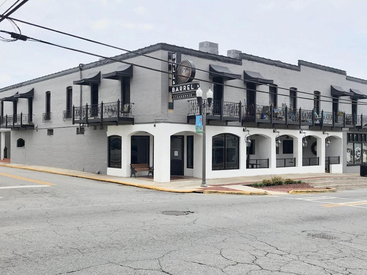 Eagle Exec Loft In Downtown Statesboro Apartment Luaran gambar
